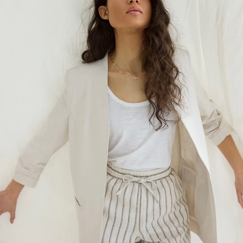 Reitmans Linen Shorts with Drawstring - Picture 3 of 5